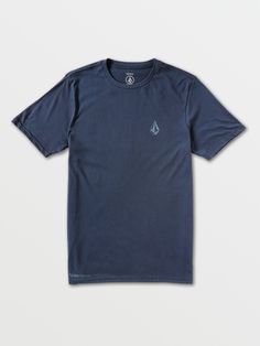 Part of our V.CO-Tech™ collection, the Stone Tech Tee is a medium weight tech t-shirt with a modern fit, made from a cotton poly blend that’s soft and quick-drying. It’s a simple shirt for those on the move. - 
 - Medium weight 65% ring spun Cotton / 35% Polyester heather
 - Modern fit, Side seam
 - Soft hand screen print
 - Crew neck with self neck tape, Screen printed neck label Surf Swimwear, Tech T Shirts, Mens Loungewear, Neck Label, Simple Shirts, Lifestyle Brand, Stay Cool, Swimwear Tops, Modern Fit