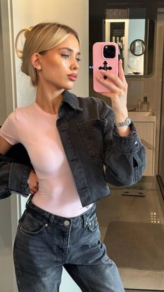 Hot Elegant Outfits, Outfits Con Jeans, Classic Style Outfits, Blonde Hair Looks, Insta Photo Ideas, Just Girl Things, Elegant Outfit, Luxury Outfits, Girly Girl