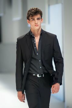 Costume Africain, Black Suit Men, Fashion Suits For Men, Elegante Casual, Cool Outfits For Men, Stylish Mens Outfits