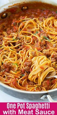 one pot spaghetti with meat sauce is an easy and delicious dinner that's ready in less than 30 minutes