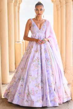 Designer Anarkali: Shop Anarkali Suits, Anarkali Dress Online 2023 Velvet Anarkali, Indian Suits For Women, Purple Periwinkle, Designer Anarkali Dresses, Printed Anarkali, Designer Anarkali, Anarkali Gown, Designer Outfits, Deep Plunge