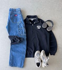 Masculine Casual Outfits, Athletic Boy Outfits, Hbcu Fits, Adidas Sambas Outfits Women, Adidas Sambas Outfits, Sambas Adidas Women, Adidas Women Outfit, Adidas Campus Outfit, Adidas Campus 00s Outfit