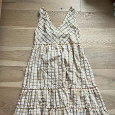 Mustard Yellow Plaid Dress With Tie Back. Tiered. Is Maternity But Fits Like A Regular Dress. This Dress Was Purchased But Never Worn. Did Not Come With Attached Tags. I Missed The Return Window. Mustard Cotton Vacation Dress, Summer Cotton Dress In Mustard, Yellow Cotton Maxi Dress For Day Out, Mustard Cotton Dress For Vacation, Yellow Cotton V-neck Sundress, Yellow Cotton Dress For Daytime, Yellow Cotton Maxi Dress For Brunch, Yellow Cotton Midi Dress For Daytime, Gold Maternity Dresses