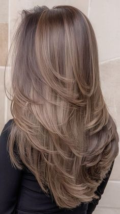 Urban Hair Colour, Ideas For Hair Dye, Highlights All Over Hair, Light Brown Milk Tea Hair Highlights, Golden Grey Hair, Best Hair Color For Neutral Undertones, Different Blondes Shades, Hair Inspo Color Cool Tone, Medium Length Ashy Brown Hair