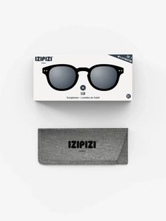 Sunglasses - Shape #E: trapezoid, large, structured - 100% UV Category 3 lenses - Unisex, universal model - Biosourced frames - Storage bag included in the box. With its original and fashionable design, flexible arms and rubber texture, the #SUN collection offers quality, style and light-weight comfort. Cheap Polarized Sunglasses For Travel, Affordable Uv Protection Shield Sunglasses For Beach, Cheap Casual Outdoor Sunglasses, Cheap Travel Sunglasses With Uv Protection, Cheap Uv Protection Sunglasses For Travel, Cheap Sunglasses With Uv Protection For Travel, Cheap Shield Sunglasses For Summer Outdoors, Cheap Tinted Sunglasses For Outdoor, Cheap Modern Outdoor Sunglasses