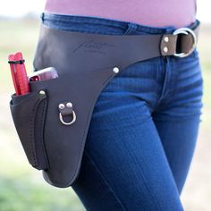 Farmer-Florist Toolbelt – Floret Flower Farm Florist Tools, Leather Artist, Tool Belts, Belt Brown, Tool Belt, Pens And Pencils, Flower Farm, Lace Flowers, Pair Of Pants