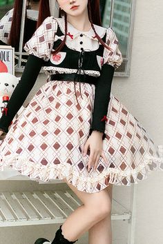 Process Time: Could be shipped out in 7-15 working days. SKU: LIN01822 Fabric: Polyester Cotton Style types: Sweet Lolita Season: Spring, Summer, Autumn, Winter Notice: Any of the accessory is not included. Size£¨IN£© Sleeve Length Shoulder Width Bust Waist Dress Length S 23.62 12.99 33.07 25.20 34.25 M 24.21 13.78 35.04 27.17 35.43 L 24.80 14.57 37.01 29.13 36.61 Kawaii Mini Dress With Ruffles, Harajuku Mini Dress With Ruffles, White Harajuku Mini Dress, Harajuku Style White Mini Dress, Cute White Vintage Dress With Doll Collar, Cute White Vintage Dress With Ruffles, Cute Fitted Vintage Dress With Doll Collar, White Vintage Dress With Ruffles, Cute Vintage Dress With Doll Collar