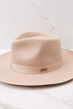 You are the epitome of pure style and sophistication in this Monroe Rancher Hat! I can't imagine your outfit today without it, it's like adding the final layer of color on an artistic masterpiece! This hat features a teardrop crown with a stiff upturned brim and a band around the crown. • 100% Australian Wool • Spot/specialist clean Size & Fit: Fits true to size. • 55cm XS, brim: 13" x 14.5" • 57cm S/M, brim: 13.5" x 14.75" • 59cm M/L, brim: 13.75" x 15" Sorority Rush Dresses, Corporate Chic, Rancher Hat, Rush Dresses, Cardigan Crop Top, Concert Looks, Cardigan Crop, Red Dress Boutique, Dress Bra