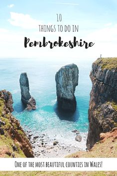 the coastline with text overlay that reads 10 things to do in pembroke