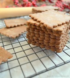 Joyously Domestic: Moravian Ginger Spice Cookie Thins Moravian Christmas, Moravian Cookies, Ginger Spice Cookies, Rolled Cookies, Ginger Cookie Recipes, Eggless Desserts, Christmas Food Gifts, Gingerbread Recipe, Ginger Spice