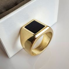 14K Gold Signet Ring, Elegant Unisex ring This solid gold onyx stone men's ring has an elegant and stylish design. Item number: RD4744 Gold Weight: 28 gram Color: Yellow Gold Solid Gold metal: 14k You can see video ring, copy: https://youtu.be/FHOwW1z6YUc Certificate CTJS ( Certificate Timeless Jewelry Studio) This item is truly a conversation piece - We are sure you will be thrilled with your purchase! ♦ FREE SHIPPING ♦ Please feel free to contact me for any questions or details , gold upgrades Modern Onyx Rings For Formal Occasions, Modern Black Enamel Signet Ring For Anniversary, Modernist Black Signet Ring With Polished Finish, Modern Black Enamel Rings For Formal Occasions, Modern Black Enamel Rings For Formal Events, Modern Onyx Signet Ring With Polished Finish, Minimalist Onyx Ring For Formal Occasions, Formal Onyx Rings With Polished Finish, Minimalist Onyx Rings For Formal Occasions