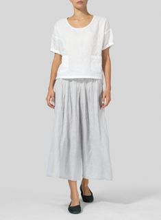 White Lightweight Linen Half Sleeve Top Pleated Culottes, Vivid Linen, White Look, Half Sleeve Tops, Lovely Tops, Cut Loose, Clothes Horse, Natural Linen, Half Sleeve