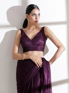 Wine Premium Organza Silk V-Neck Sleeveless Blouse for Women Wedding Sangeet Reception Mehendi Partywear Saree Blouse Choli for Lehengas Organza Blouse Designs, Front Blouse Designs, Saree Jackets, Sari Design, Latest Model Blouse Designs, Fashionable Saree Blouse Designs, Organza Blouse