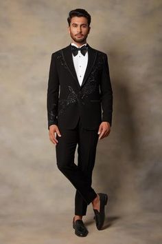 Shop for Gargee Designers Black Polyester Viscose Embroidered Tuxedo And Pant Set for Men Online at Aza Fashions Full Black Suit, Floral Tuxedo, Embroidered Tuxedo, Sequin Tuxedo, Designer Tuxedo, Men Tuxedo, Designer Jackets For Men, Black Suit Men, Mens Fashion Blazer