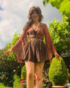 70’s Inspired Outfits, Manic Pixie Dream Girl Outfit, Hippy Outfits, 70s Outfit Inspiration, Cute Hippie Outfits, Manic Pixie, 70s Girl, Pixie Outfit