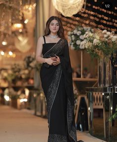 Black Sari, Embellished Saree, Dressing Design, Saree Wearing Styles, Pin Code, Indian Fashion Saree