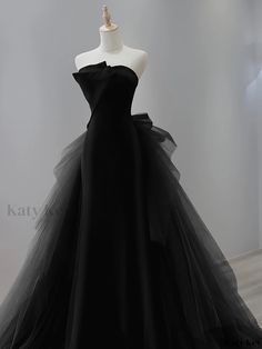 Katykey - Fish Tail Evening Gown: Strapless Satin Bridal Dress with Train for Wedding Reception and Engagement Black Sleeveless Ball Gown For Party, Sleeveless Black Ball Gown For Party, Black Gown For Banquet During Prom Season, Sleeveless Black Ball Gown For Wedding, Black Fitted Ball Gown For Evening, Fitted Black Ball Gown For Gala, Black Floor-length Wedding Dress For Party, Black Tulle Evening Wedding Dress, Elegant Black Ball Gown For Gala