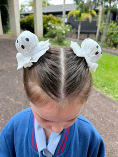 Hair Styles For Crazy Hair Day, Last Minute Crazy Hair Day Ideas, Ghost Hairstyle, Plates Hairstyle, Crazy Halloween Hair, Crazy Hair Day Halloween, Cute Crazy Hair Day Ideas