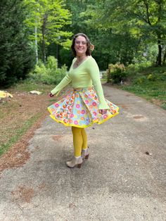 The Citrus  Circle Wrap Skirt Fits up to a 39" inch waist Total length-- 20.5"  The skirt wraps to fit your perfect size!! Whether you lose or gain weight! Fitted Green Lined Wrap Skirt, Fitted Yellow Wrap Skirt For Spring, Fitted Full Wrap Skirt For Spring, Wrap Circle Skirt, Womens Skirts, Gain Weight, Skirt Fits, Circle Skirt, Wrap Skirt