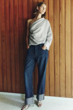 RELAXED FOLD UP MID WAIST JEANS ZW COLLECTION Mid Waist Jeans, Mode Zara, Woman Jeans, Zara Outfit, Cargo Shirts, Jeans Cargo, Zara Fashion, Zara New, Shirt Blouses Tops