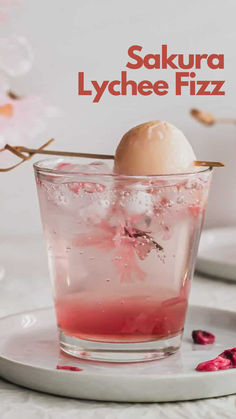 Sakura Lychee Fizz Japanese Drinks Non Alcoholic, Japanese Drink Recipes, Chinese Drink Recipes, Fizzy Drinks Non Alcoholic, Na Drinks, Cute Cocktail Recipes, Japanese Mocktail Recipe, Japanese Drinks Recipe, Cherry Drink Recipes