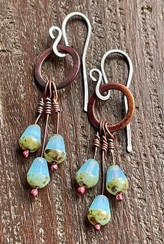 This Dangle & Drop Earrings item by Primitivus has 68 favorites from Etsy shoppers. Ships from United Kingdom. Listed on Oct 5, 2023 Artisan Copper Wire Dangle Earrings, Bohemian Hand Forged Copper Wire Earrings, Czech Beads Jewelry, Oxidised Copper, Boho Jewelry Diy, Artistic Earrings, Diy Armband, Boho Chic Earrings