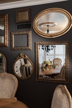 a sophisticated dining room with grey walls, a table and chic chairs, a gallery wall with mirrors and refined gold frames for an even more chic look Mirror Collage, Mirror Gallery, Wall Mirror Diy, Mirror Gallery Wall, Mirror Dining Room, Small Wall Mirrors, Rustic Wall Mirrors, Black Wall Mirror, Grey Dining Room