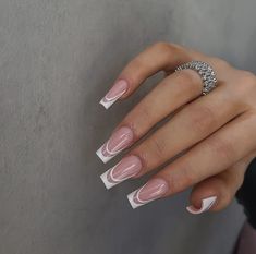 Coffin Shape Nails Designs, Shape Nails, Fake Nails Designs, Latest Nail Trends, Airbrush Nails, Nails Today, French Tip Acrylic Nails, Coffin Shape