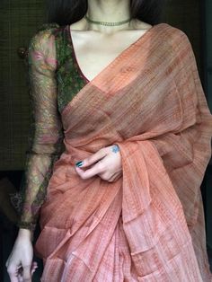 Sarees For Girls, Simple Saree Designs, Porch Decorating Ideas, Wedding Blouse Designs, Indian Saree Blouses Designs, Saree Blouse Patterns, Back Porch Ideas Covered