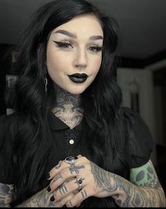 Black Lipstick Outfit, Black Lipstick Makeup, Moon Cosmetics, Black Moon Cosmetics, Goth Glam, Retro Makeup, Black Lipstick, Goth Beauty