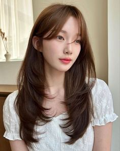 hairstyle Korean Hair Inspo Long, Kpop Idols Curtain Bangs, Partial Bangs Long Hair, K Drama Hair, Korean Layered Haircut Medium, Hair Inspo Korean, Korean Long Layers, Long Korean Haircut, Layer Hair Korean