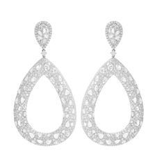 18kt White Gold Diamond Rose Cut Bagel Drop Earrings: 24.84cts of rose cut diamonds Length; 3.5" Yellow Diamond Necklace, White Diamond Necklace, White Diamond Earrings, White Gold Diamond Earrings, Yellow Diamond Rings, Diamond Jewelry Necklace, Bridal Engagement Rings, Gold Diamond Earrings, Bridal Bands