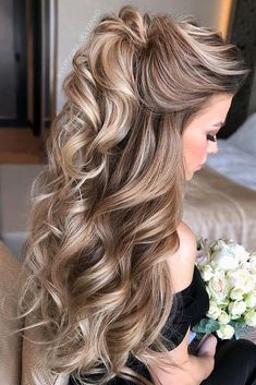 Half Up Half Down Curly, Down Curly Hairstyles, Prom Hairstyles Half Up Half Down, Bride Hairstyles For Long Hair, Half Up Half Down Hair Prom, Hairstyles Blonde, Mother Of The Bride Hair, Prom Hair Down, Bun Tutorial