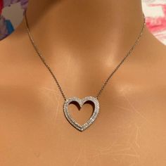 About This Piece: Metal: Platinum Measurements: Chain Length: 16" Weight: 5.5 grams Pendant:Stones: 21mm x 22mm Round brilliant cut diamonds VS1 clarity, G color total weight approx. 0.76ct Hallmarks: Tiffany & Co PT950 3042onoe Diamond Heart, Round Brilliant Cut Diamond, Brilliant Cut Diamond, Tiffany & Co., Stone Pendants, Chain Lengths, Round Brilliant, Chain Length, Diamond Cuts