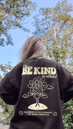 Be Kind Oversize Sweatshirt, Forest Green Aesthetic Sweatshirt, Trendy Preppy Hoodie, VSCO Pinterest Graphic Hoody, Kindeness Words on Back Is there a better way to spread the love than wearing this aesthetic retro tumblr hoodie with a saying on the back that reads 'Hey Sunshine, Keep Shining'.  MADE TO ORDER ITEM - SWEATSHIRT FEATURES - - - UNISEX sizing - 50% cotton, 50% polyester - Medium-heavy fabric (8.0 oz/yd² (271.25 g/m - Loose fit - Sewn-in label - Runs true to size Please be aware, the Cheap Trendy Green Hoodie, Affordable Green Urban Sweatshirt, Cheap Green Hoodie With Letter Print, Cheap Green Urban Hoodie, Grunge Hoodie Sweatshirt With Letter Print, Oversized Hoodie Sweatshirt With Text Print, Grunge Letter Print Sweatshirt For Fall, Oversized Band Merch Sweatshirt With Letter Print, Oversized Band Merch Hoodie With Crew Neck