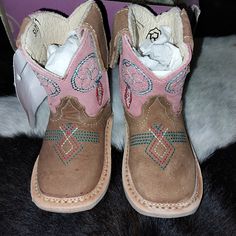 Infant Girl's Western Cowboy Boots, Roper Cowbabies. Dream Catchers On The Shaft Of The Boots And Light Tan Tops. Nwt Never Worn. Size 1 Adjustable Brown Boots With Round Toe, Brown Adjustable Round Toe Boots, Cute Brown Closed Toe Booties, Toddler Cowboy Boots, Girls Cowgirl Boots, Baby Cowboy Boots, 1st Rodeo, Roper Cowboy Boots