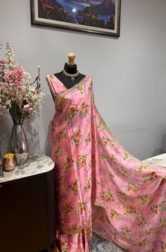 Discover our high-quality floral saree from our premium range collection, perfect for any occasion(wedding or parties). An apt pick for wedding or any kind of occasion. This set comes with complete finishing(falls and pico done) and comes with an unstitched blouse fabric. Floral Print Saree, Floral Print Sarees, Floral Saree, Print Saree, On The Border, Printed Sarees, Blouse Fabric, Floral Print, Floral Prints