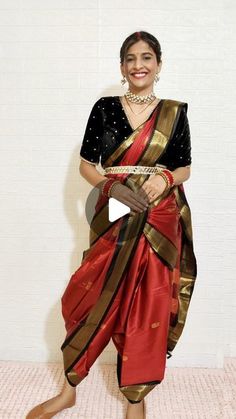 Liberate The Saree, Paithani Saree Draping Style, Marathi Style Saree Draping, Marathi Dress, Marathi Style Saree, Marathi Saree Draping, Marathi Saree Look, Madisar Saree