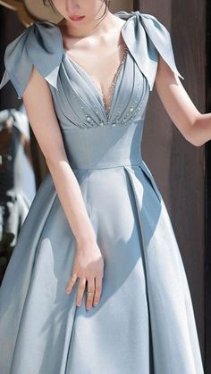 Satin Long Prom Dress, Prom Dress Blue, Blue Evening Dress, Star Shoe, Satin Evening Dresses, Blue Evening Dresses, Blue V, Shoe Lace, Prom Dresses Blue