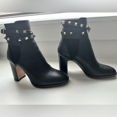 Valentino Leather Ankle Boots In Black Size 35.5 . Gently Used , Bought Two Months Ago, Comes With Dust Bag And Original Box. Valentino Shoes, Leather Ankle Boots, Bootie Boots, Original Box, Ankle Boots, Dust Bag, Women Shoes, Boots, Leather