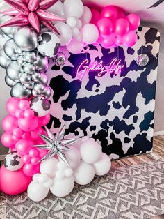 Bachelorette Party Themes Party Decor Rodeo Balloon Garland, Silver Birthday Decoration, Cowgirl Party Decorations, Cow Birthday Parties, Scottsdale Bachelorette, Disco Birthday Party, Last Rodeo, Rodeo Party