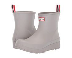 Women's Hunter Original Play Short | Zappos.com Grey Boots Outfit, Grey Hunter Boots, Women's Rain Boots, Rain Blue, Gray Boots, Wardrobe Refresh, Short Rain Boots, Fashion Queen, Womens Rain Boots