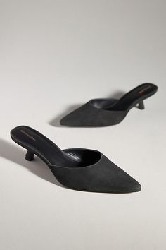 The Wilda features a kitten heel and mule silhouette with a pointed toe - it'll quickly become your fall go-to staple. | Wilda Kitten-Heel Mules by Reformation in Black, Women's, Size: 5, Leather/Plastic/Rubber at Anthropologie Kitten Heels Mules, Mule Kitten Heels, Kitten Heels Aesthetic, Mule Silhouette, Jeweled Bag, Heels Aesthetic, The Reformation, Black Kitten Heels, Heel Mules