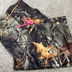 New Without Tags, Never Ended Up Wearing Them Though. Camo Silky Sweats/Pajamas/Athleisure Type Pants. Women’s Large, Pink Drawstring Camo Stuff, Hotty Hot Shorts Camo, Camo Pajamas, Pink Camo Clothes And Stuff, Camo Sweatpants, Camo Lingerie, Athleisure Pants, Casual Country Outfits, Womens Camo