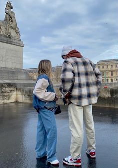 #aesthetic #vogue #cute #couple #love #idylle #romance #soulmate #relationship #firstlove #famous #paparazzi Anastasia Karanikolaou, Aesthetic Vogue, Perfect Couple, Hopeless Romantic, Happily Ever After, Couple Goals, Soulmate