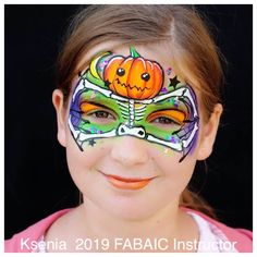 Face Paint Party, Professional Face Paint, Zombie Face, Kids Face Paint, Halloween Makeup Scary, Pumpkin Pumpkin, Face Painting Halloween, Basic Mehndi Designs, Face Painting Designs