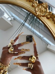 Audience Aesthetic, Nail Design Glitter, Dr Shoes, Gold Aesthetic, Pretty Jewelry