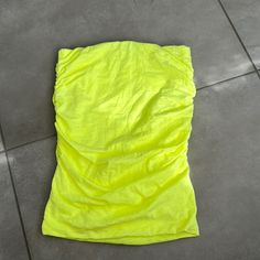 So Cute & Comfortable Sundry Mini Skirt Yellow Skirt, Neon Yellow, So Cute, Mini Skirt, Womens Skirt, Mini Skirts, Neon, Brand New, Skirt