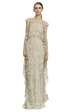 Shop Illusion Tulle Gown With Embroidered Cape Overlay by Marchesa for Preorder on Moda Operandi Marchesa Gowns, Looks Pinterest, Elegance Style, Lace Outfit, Gorgeous Gowns