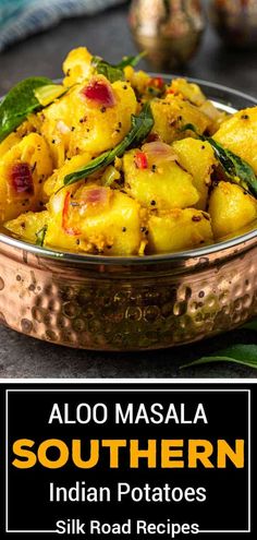 Indian Food Recipes With Potatoes, Indian Curry Potatoes, Curried Potatoes Indian, Aloo Potato Recipe, Pakistani Potato Recipe, Potato Curry Vegan, Tumeric Potatoes Recipe, Potato Aloo Indian Curry, Masala Potatoes Recipe